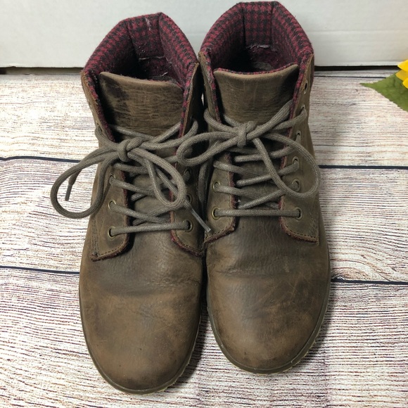 Dr Martens Maelly Boot - Picture 3 of 8